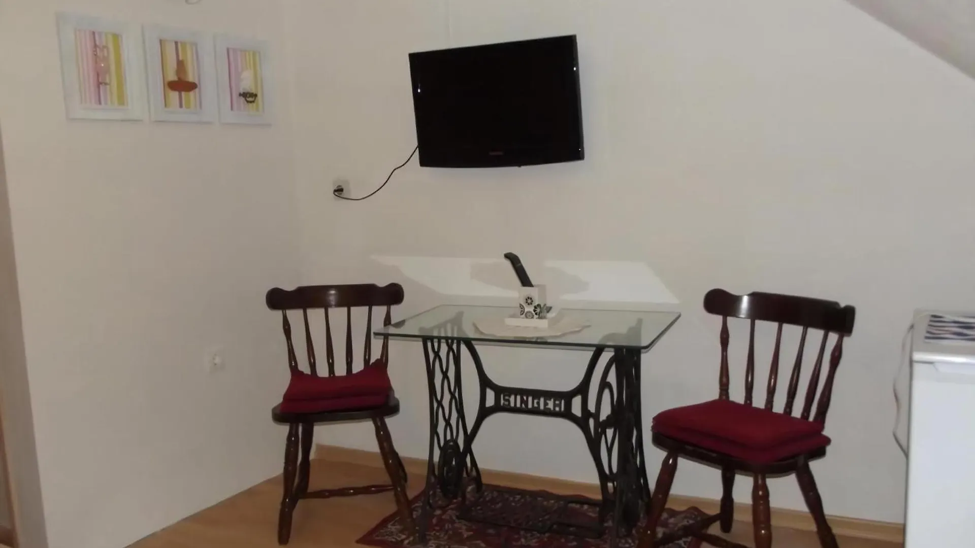 Апартаменты Studio In Einem Traditionellen Steinhaus, In Baska Хорватия